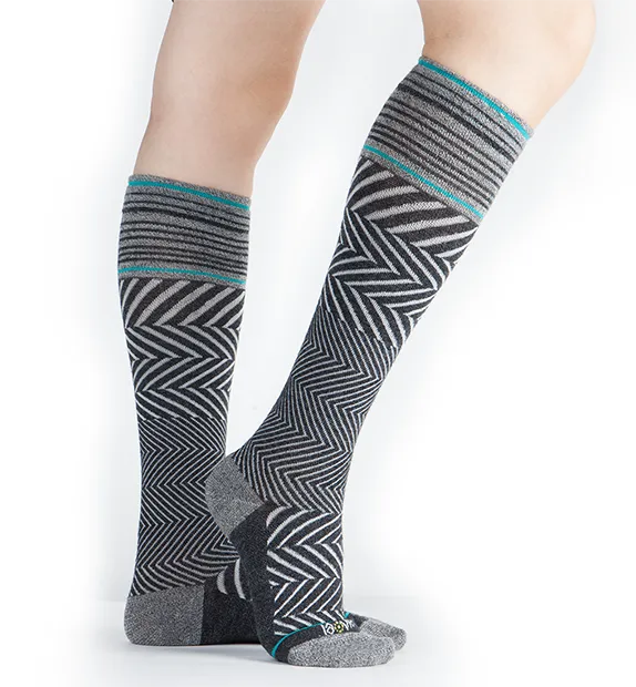 76% Rich Merino Wool Everyday Compression Socks (15-20mmHg) - Zig-Zag- 3 Pack