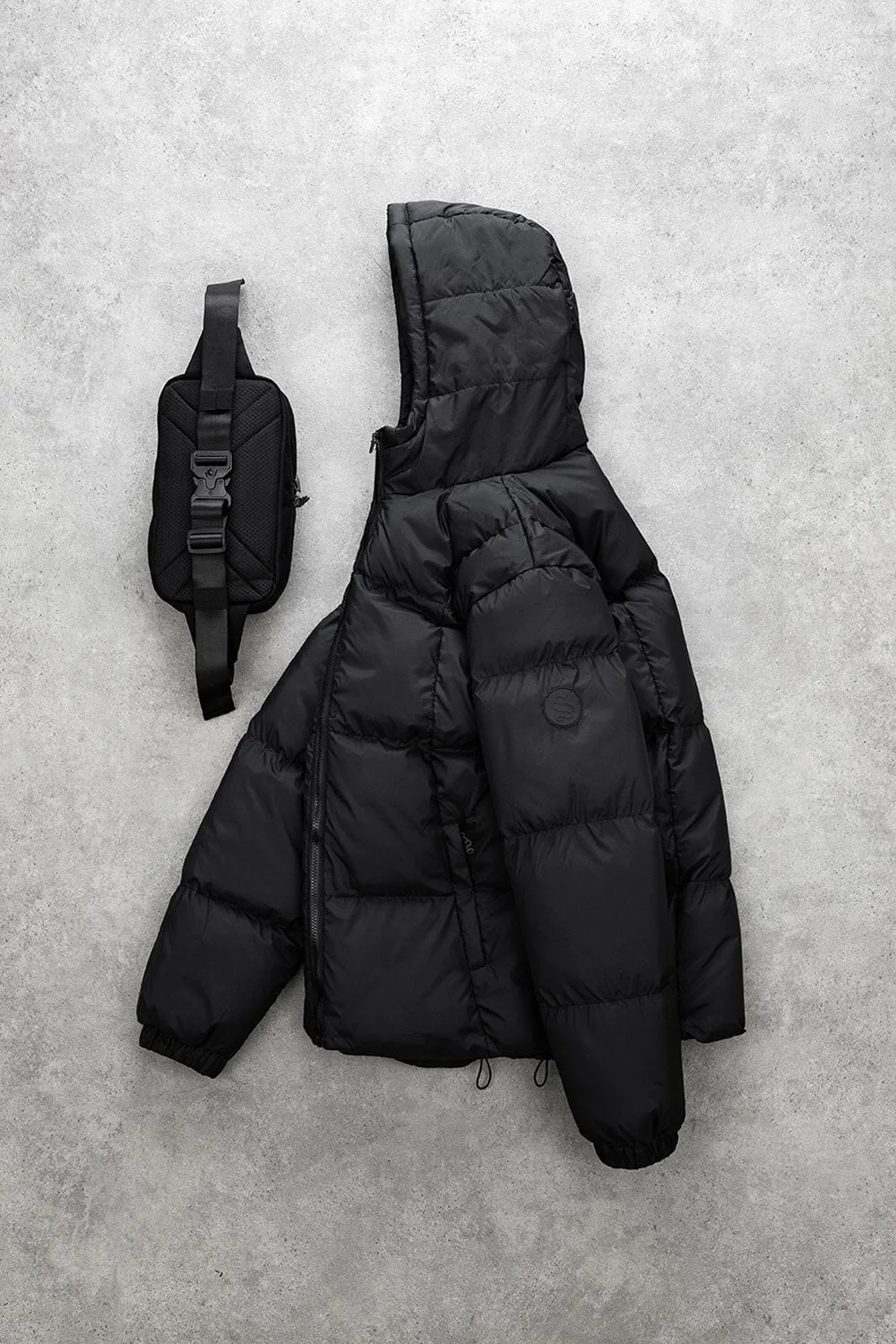 Assault Tech Puffer Jacket   Cross Body Bag - Black