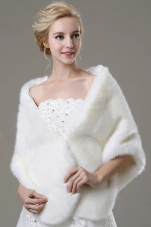 Beautiful Faux Fur Wedding Wrap