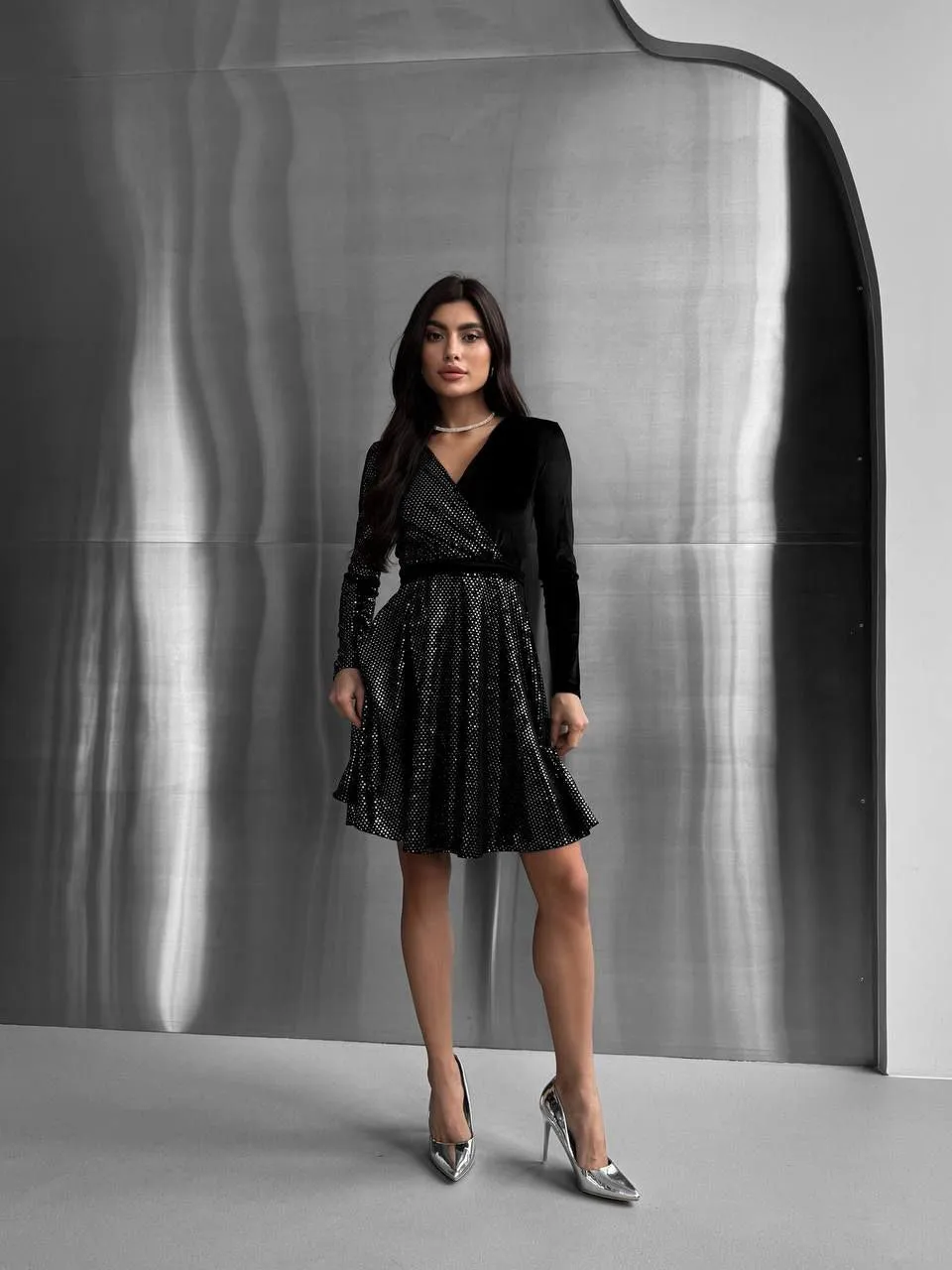 Black mini dress “Vela”
