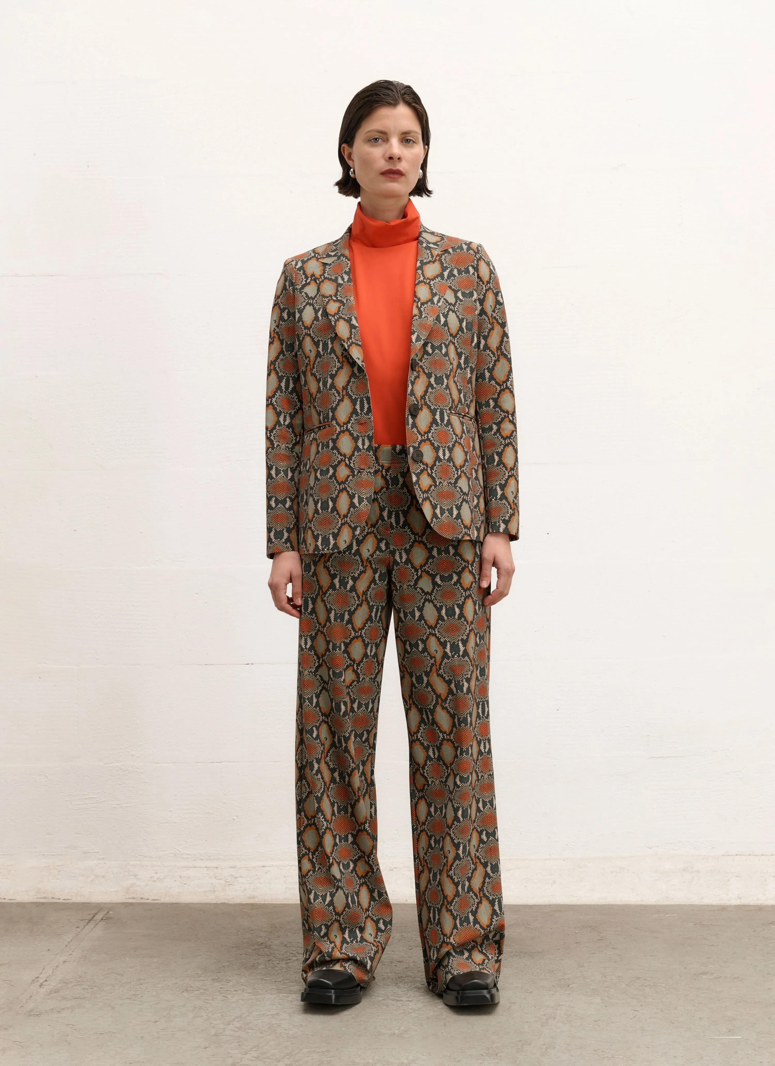 Blazer | Heavy Travel | Toku | Cobra Orange