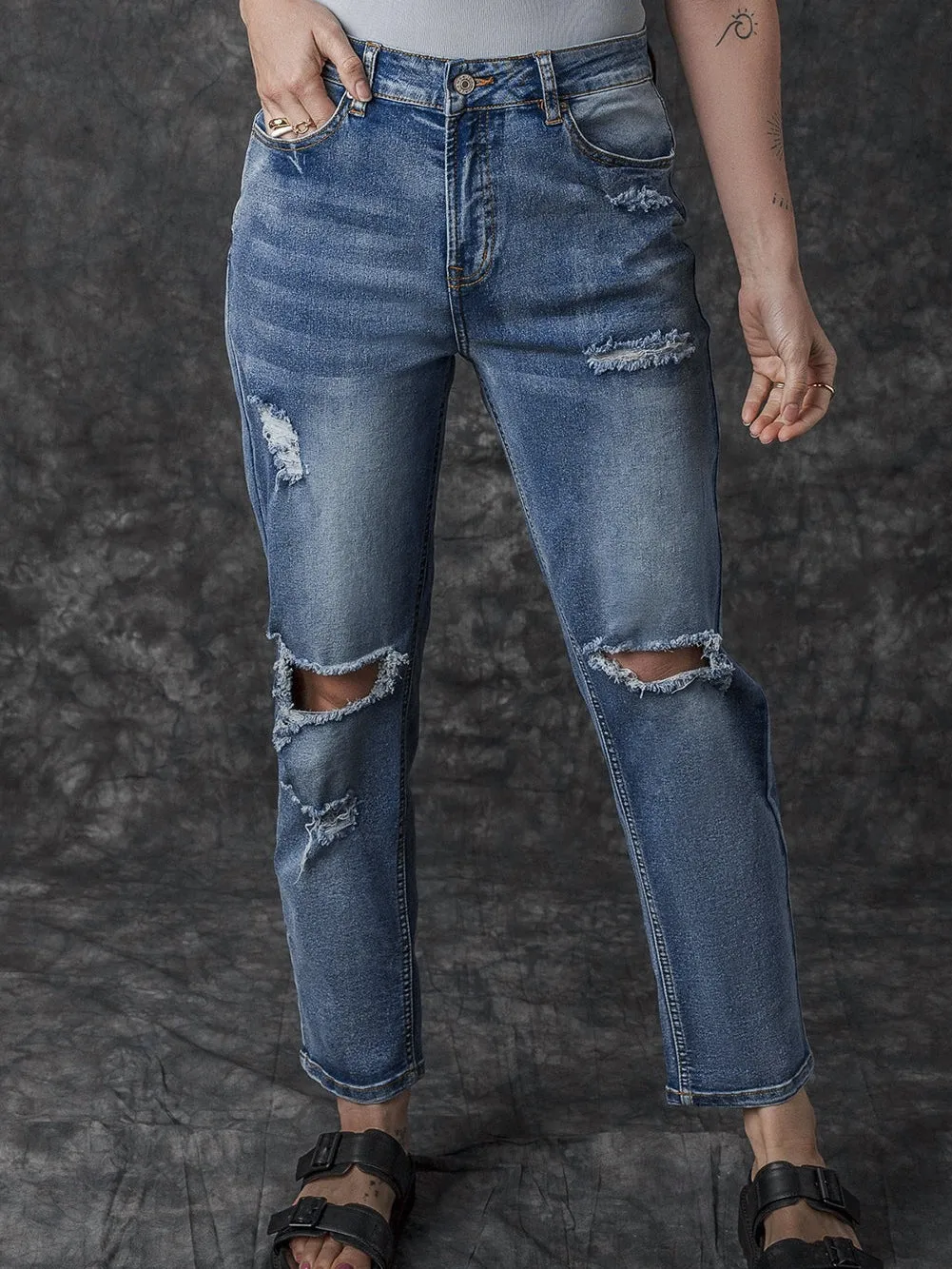 Boyfriend Fit Ripped Jeans