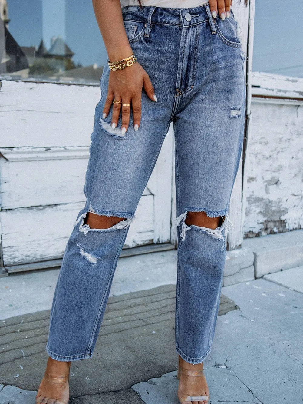 Boyfriend Fit Ripped Jeans