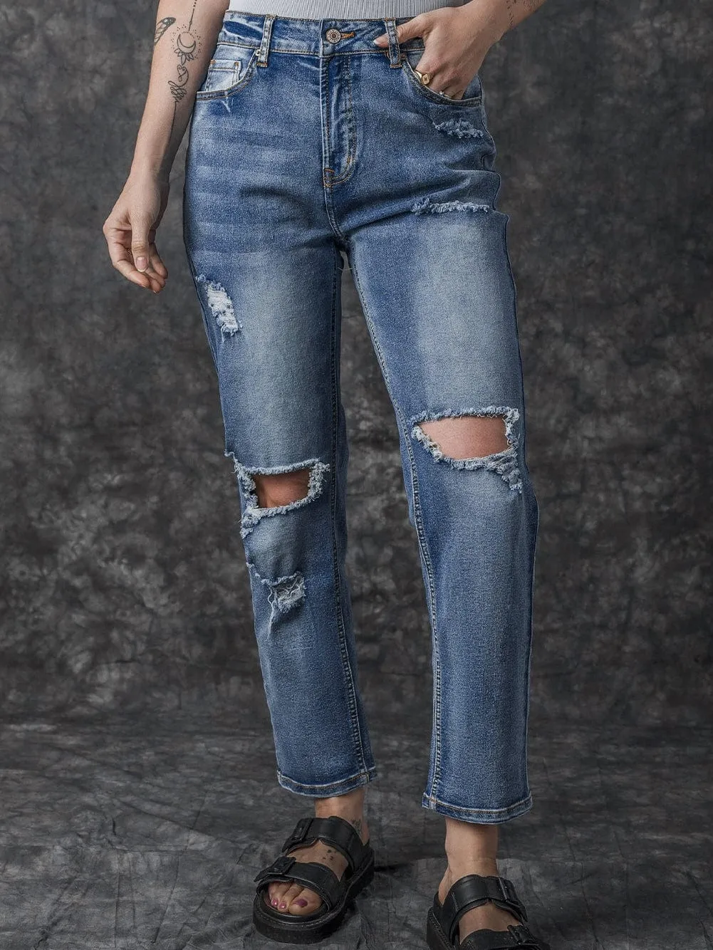 Boyfriend Fit Ripped Jeans