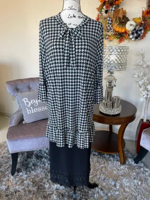 Houndstooth Ruffled Tie Neck Tunic/Top (PL)