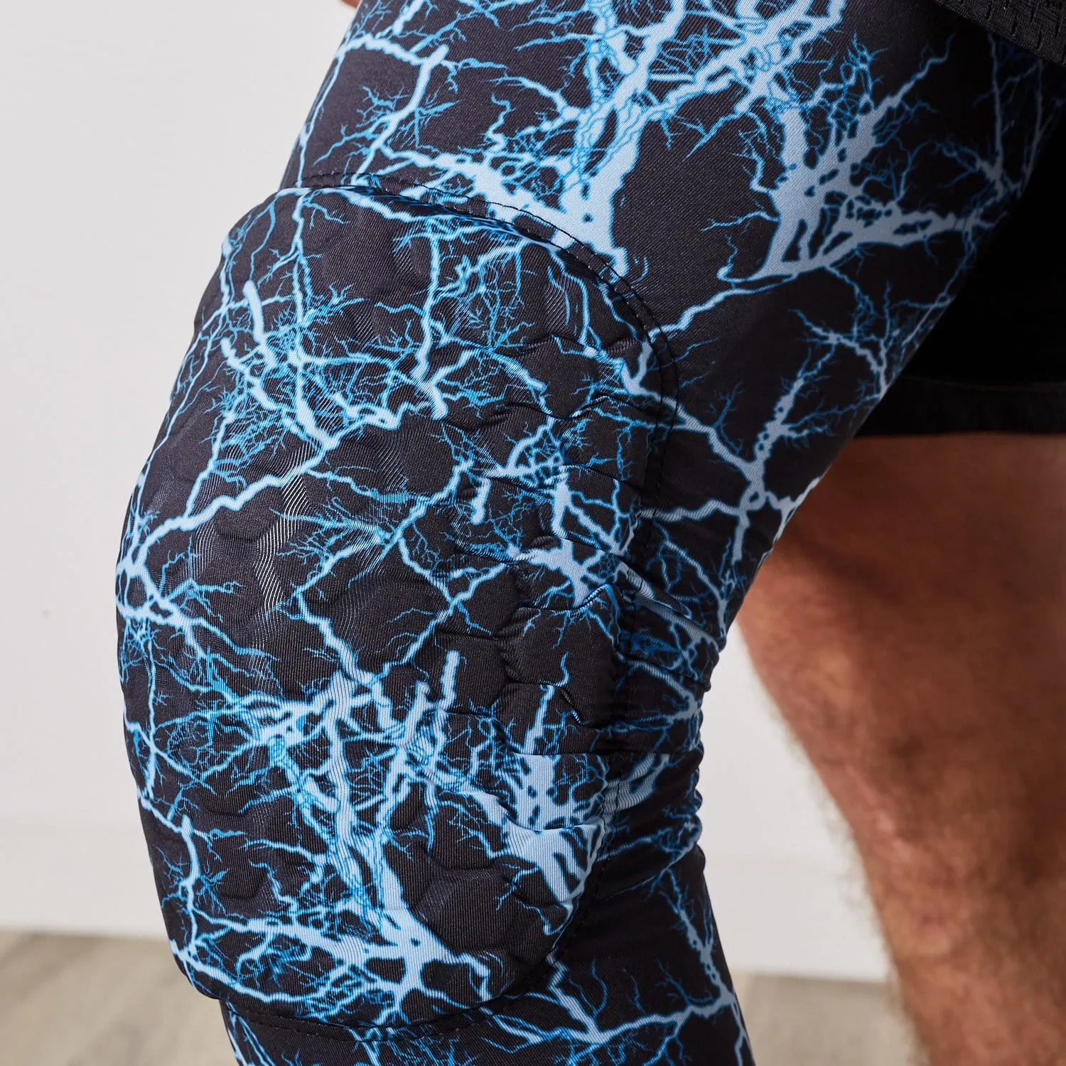 LEG COMPRESSION SLEEVE WITH PADDED KNEE SUPPORT