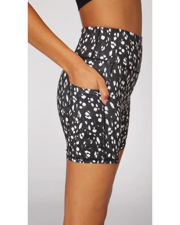 L'urv Europa Short - Black