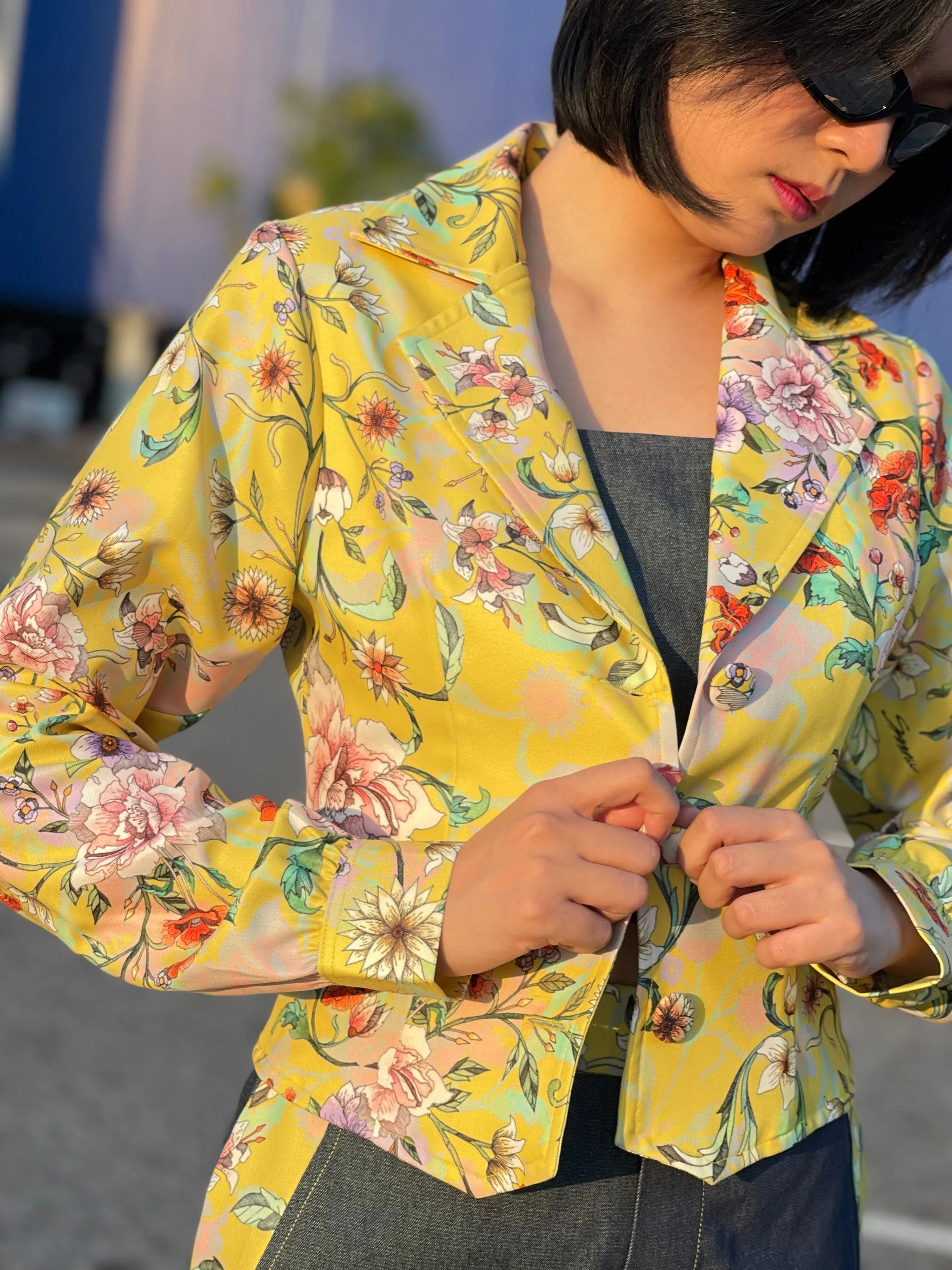 SAAMU LH Cropped Blazer