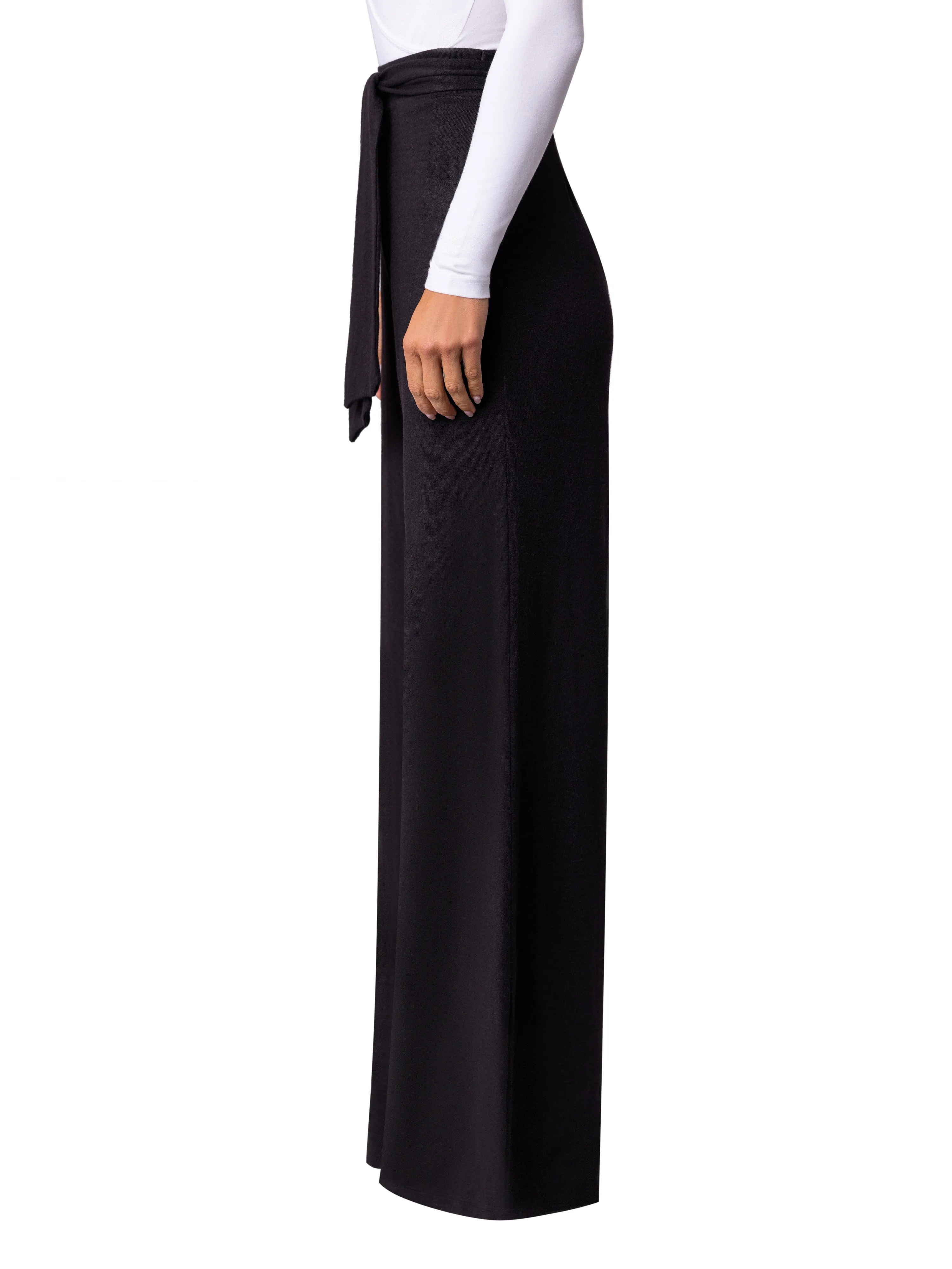 “Sonia” Black Belted Pants