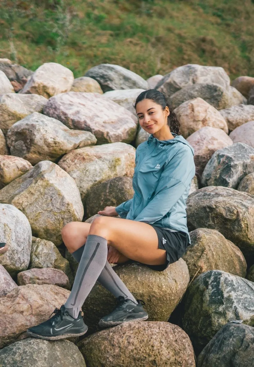 SPORTS COMPRESSION SOCKS
