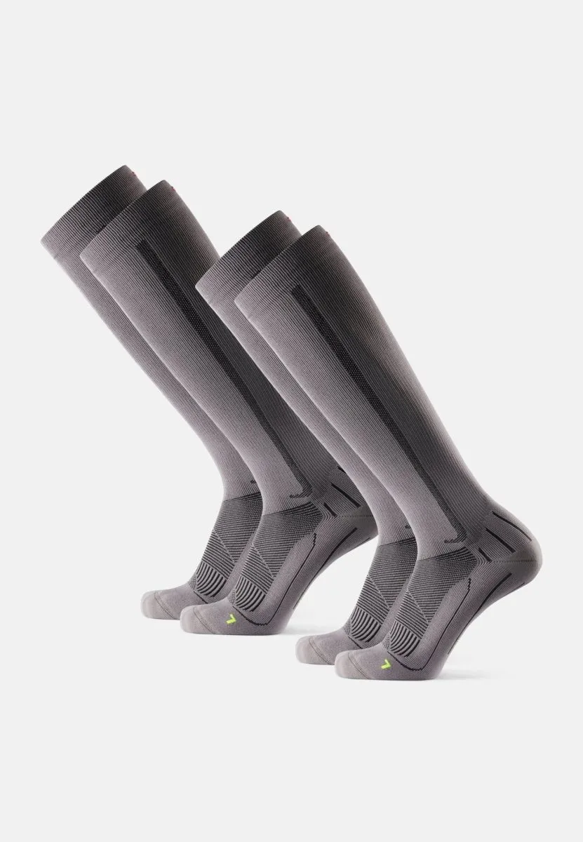 SPORTS COMPRESSION SOCKS