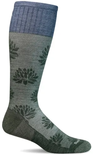 Women's Lotus Lift | Firm Graduated Compression Socks