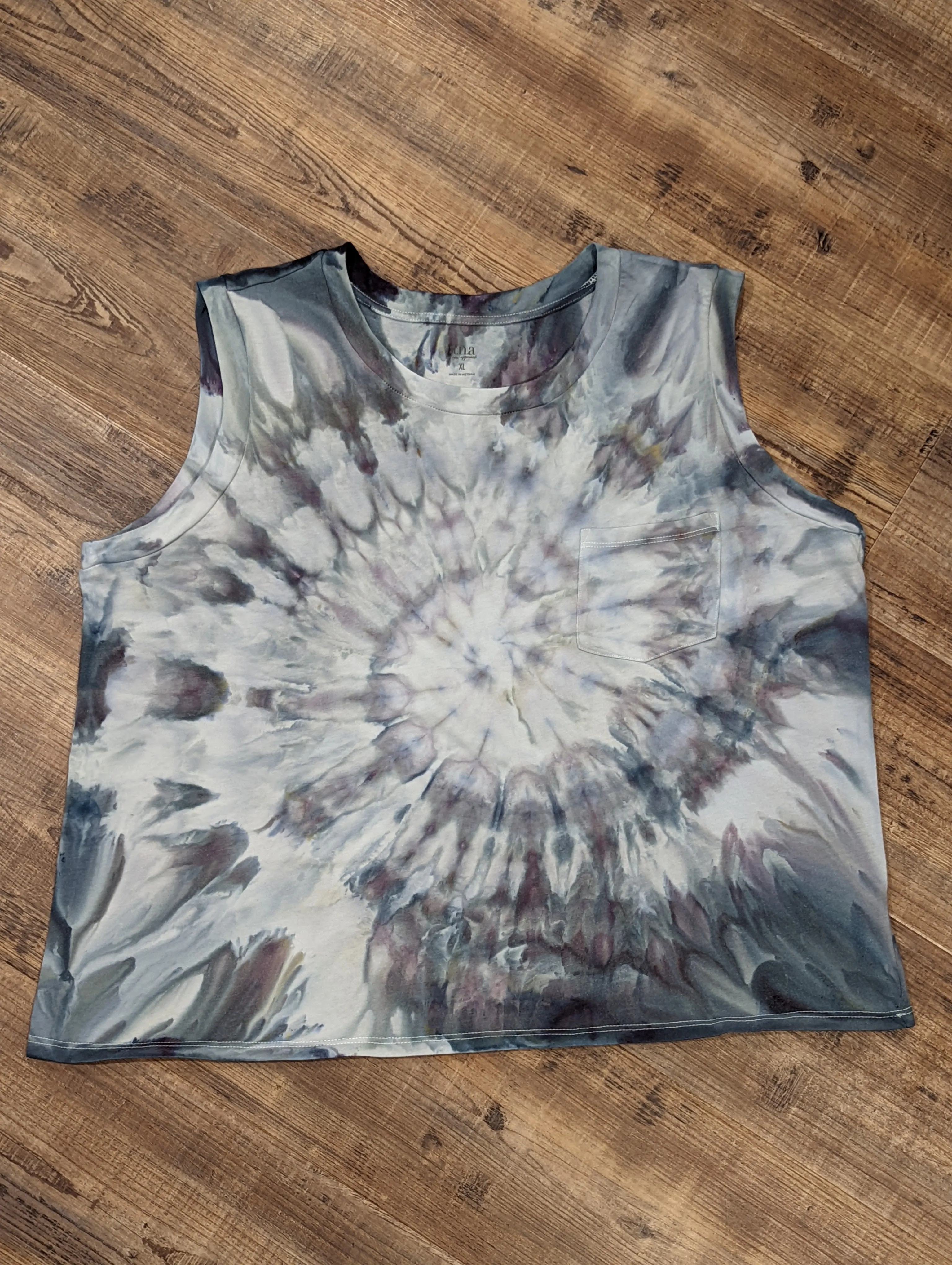 Women's XL Colander Spiral Pocket Tank Top in Cobalt and Shiitake